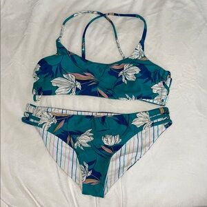 2 piece O’Neill bikini